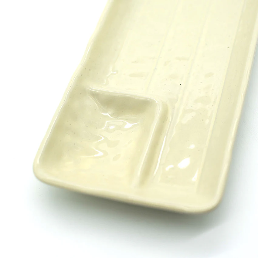 Gyoza Plate in Ivory with Built-in Sauce Dish - Image 2