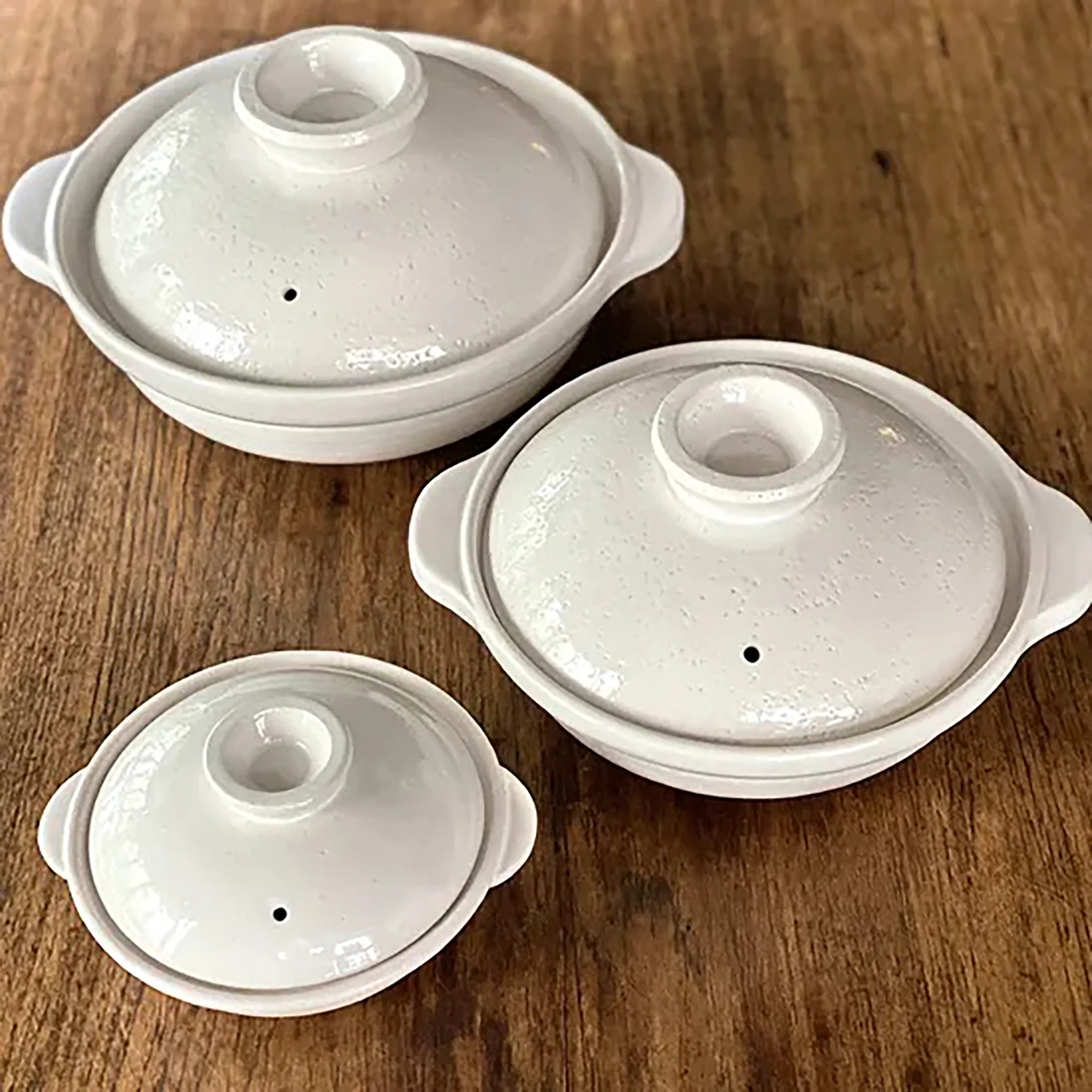 Iga Clay Cooking Pots - White Glaze - Image 11